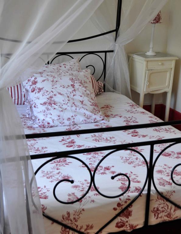 Chateau De Matel Roanne Room photo
